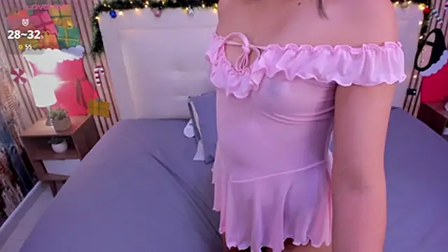 olivia love  online show from December 21, 12:04 am