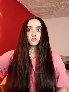 IvonneT online show from November 8, 4:28 am