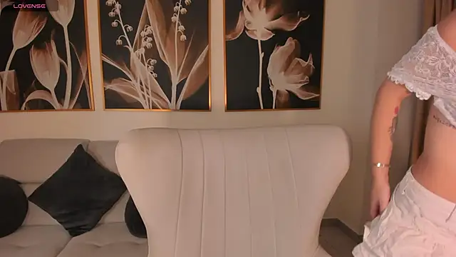 AnaDurant online show from September 14, 6:06 pm