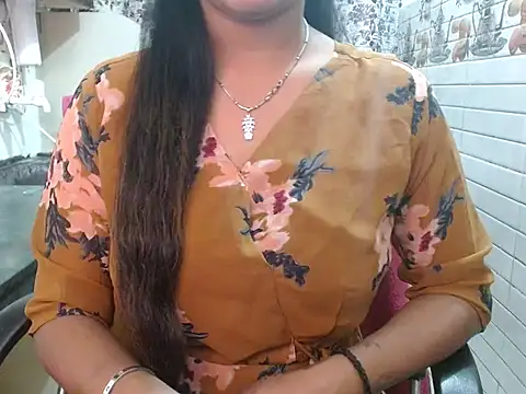 LovingPihu online show from March 21, 6:29 am