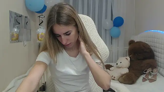 DeboraHorny online show from October 3, 6:07 am