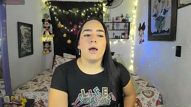 kimgodoy online show from December 17, 11:31 pm