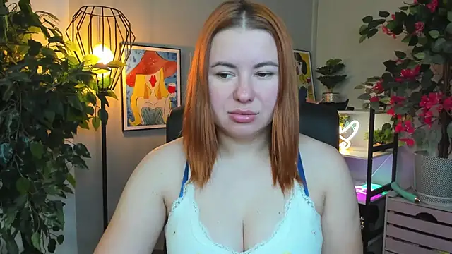 LAYLAxSTAR online show from November 25, 7:32 am