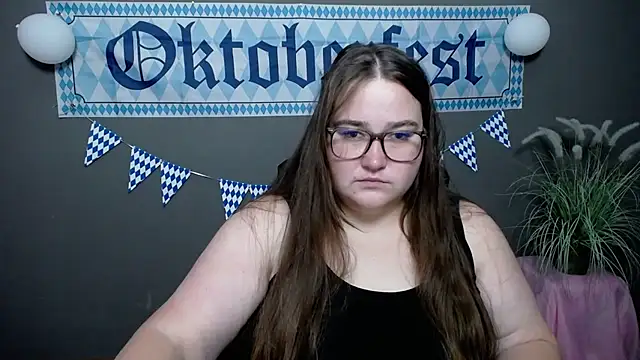 Snapshot of XX_Daniella_XX chatting on October 10, 6:51 am XX Daniella XX online show from October 10, 6:51 am