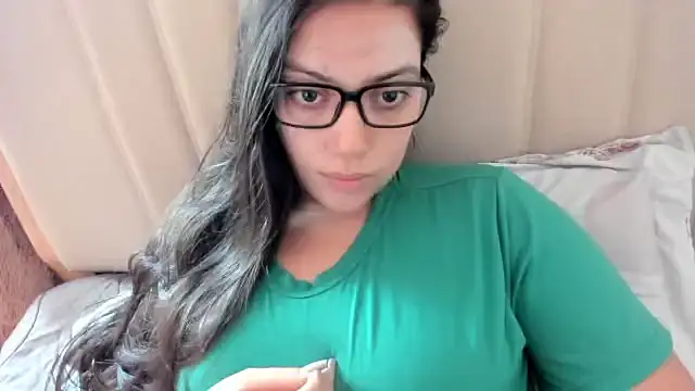 roniewester online show from November 30, 2:10 pm