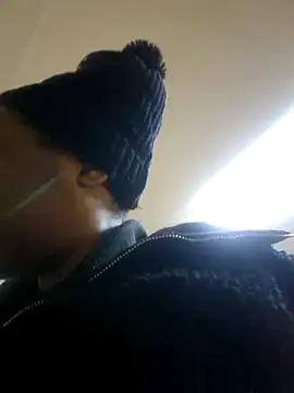 Sexynaughty Gal online show from April 17, 8:22 pm