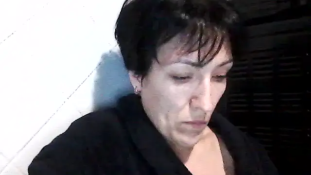 Snapshot of SunnyAmorre chatting on October 16, 9:50 pm SunnyAmorre online show from October 16, 9:50 pm