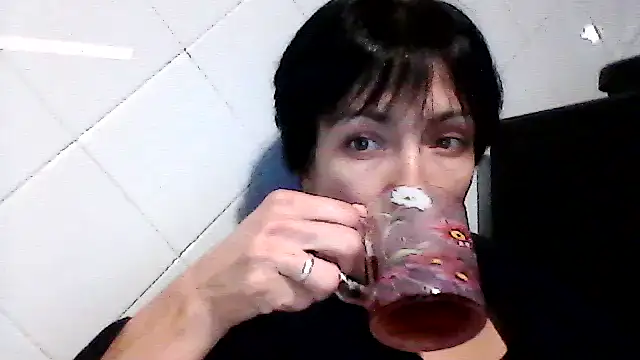 Snapshot of SunnyAmorre chatting on September 19, 8:52 pm SunnyAmorre online show from September 19, 8:52 pm