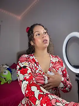 Shara dreams online show from December 1, 11:18 pm