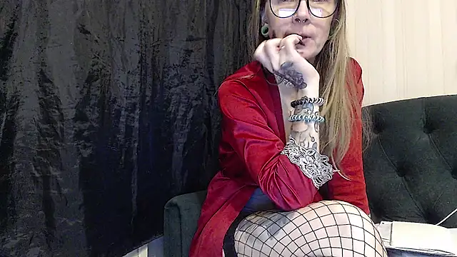 Snapshot of alexandra_zaryanova chatting on October 3, 4:01 pm alexandra zaryanova online show from October 3, 4:01 pm