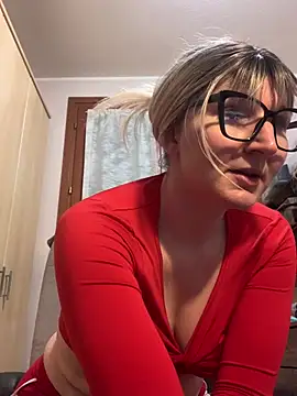 vanda26hot online show from April 14, 4:45 am