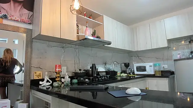 ashleymilf 1 online show from September 13, 3:42 pm