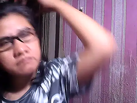 sweetsosie18 online show from October 9, 9:52 pm