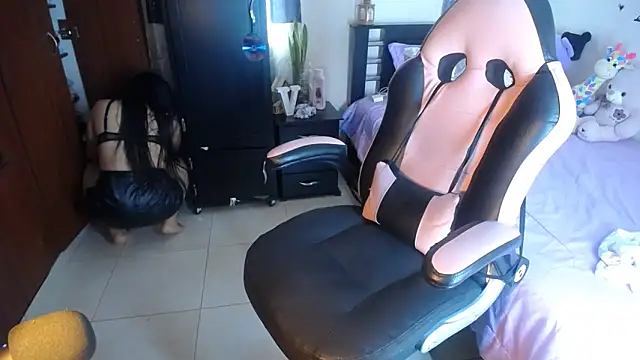 violeta campbell online show from November 25, 6:20 pm