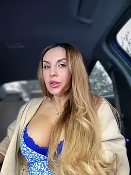 Kalli Fornia online show from December 4, 9:22 am