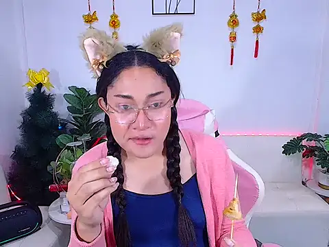 plysaithailand online show from February 19, 12:10 am