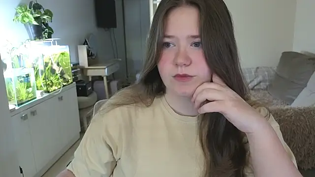 remirann  online show from November 29, 9:57 am