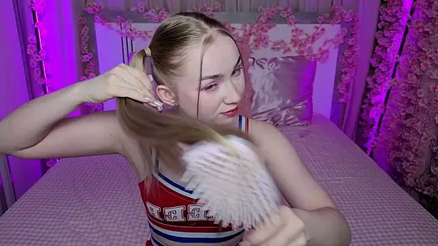LilyStarlight online show from June 5, 3:43 am