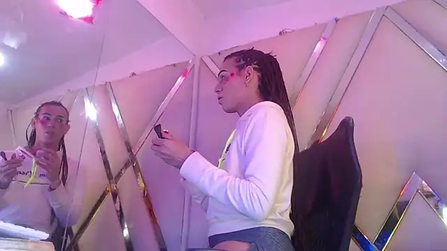 StefyFerrer online show from November 30, 3:32 am