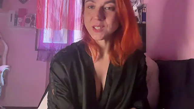 Nikky Divine online show from January 13, 8:08 am