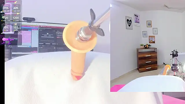 sofi velez online show from October 1, 5:29 pm