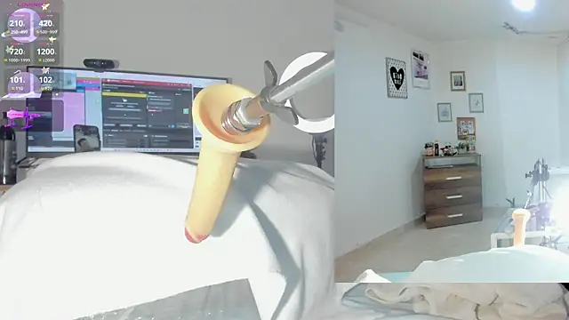 sofi velez online show from October 20, 5:27 pm