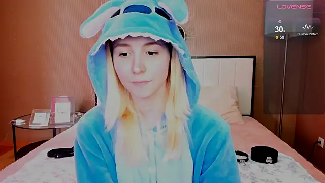 fleximona online show from October 24, 8:32 am