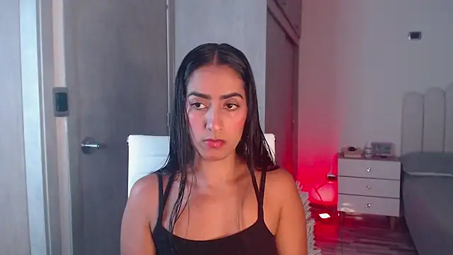 Brown skin11 online show from December 16, 9:42 pm