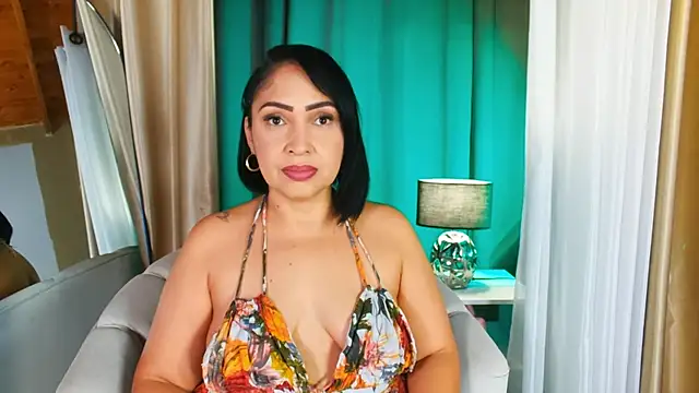 Madissononee online show from November 29, 2:26 am