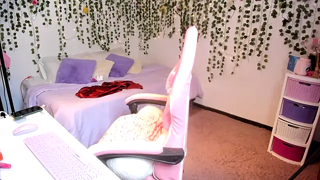 violeta milleer online show from September 25, 4:17 pm