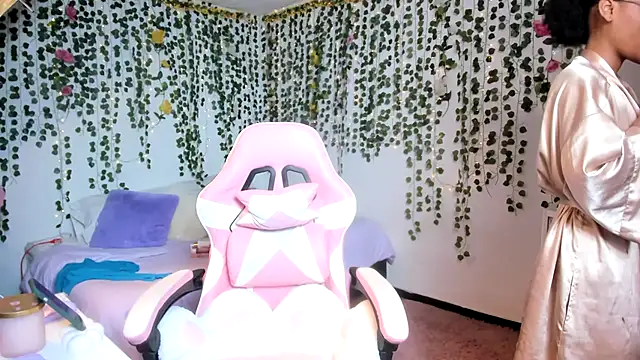 violeta milleer online show from September 8, 3:33 pm