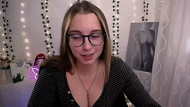 SweetPrincess  online show from October 16, 10:51 am