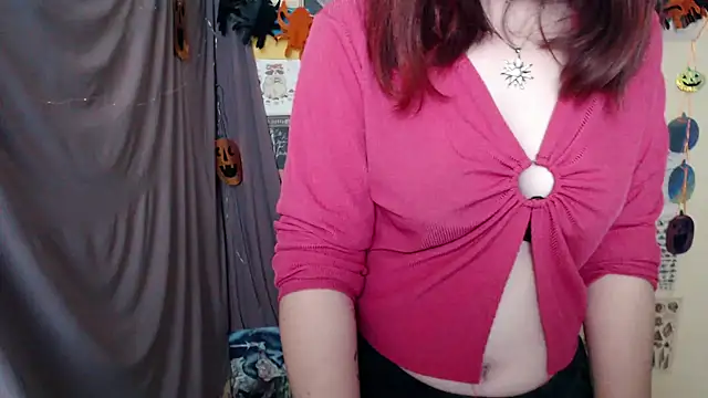 VeryVeryVeryShy  online show from October 16, 6:05 am