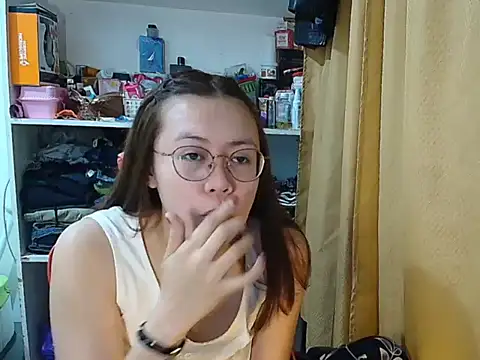 crizzybel online show from December 16, 2:50 am