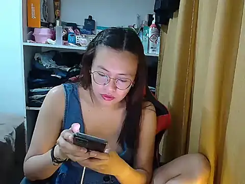 crizzybel online show from January 15, 1:33 am