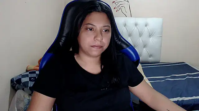 Snapshot of Leylafourniert chatting on September 13, 6:27 pm Leylafourniert online show from September 13, 6:27 pm