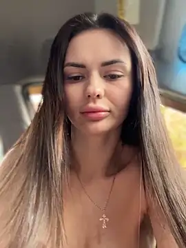 PrincessaHill  online show from November 13, 7:29 am