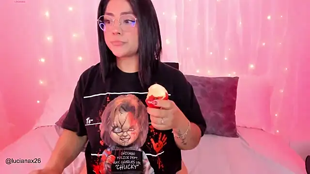 lucy26  online show from October 25, 2:52 am