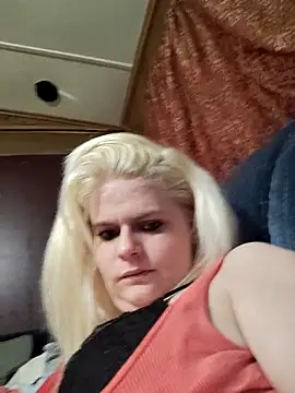 BadAssBitchMakayla online show from February 24, 9:24 pm