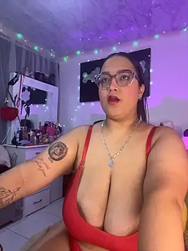 Teffy  xxx online show from December 3, 1:08 am