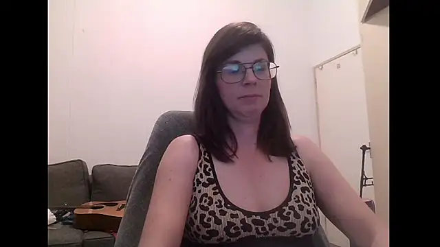 SavannaGirly online show from January 12, 4:01 pm