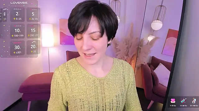 LorenDaze online show from March 28, 2:16 pm