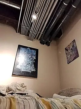 eatmeplease44 online show from February 25, 10:30 pm