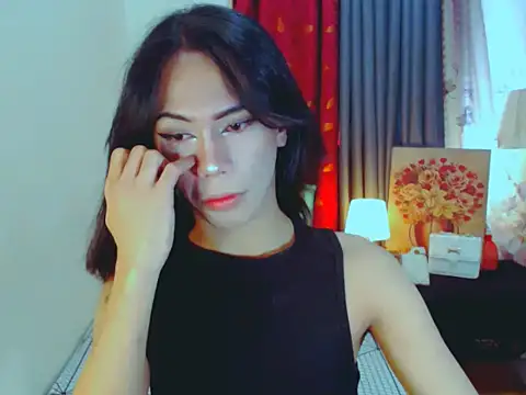 Snapshot of ELLIZABETHFORCUMXX chatting on October 16, 1:19 am ELLIZABETHFORCUMXX online show from October 16, 1:19 am