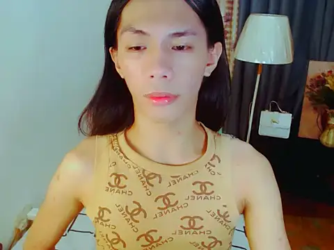 Snapshot of ELLIZABETHFORCUMXX chatting on September 13, 12:57 pm ELLIZABETHFORCUMXX online show from September 13, 12:57 pm