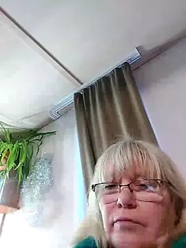 IrmaRose online show from February 9, 12:40 pm