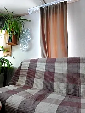 IrmaRose online show from February 17, 5:51 am