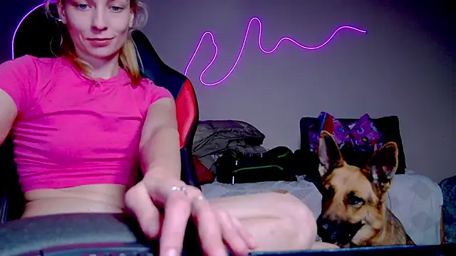 karo123421 online show from October 11, 9:39 pm