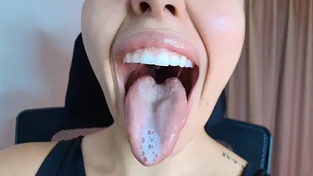 lisbet21x online show from March 30, 9:58 pm