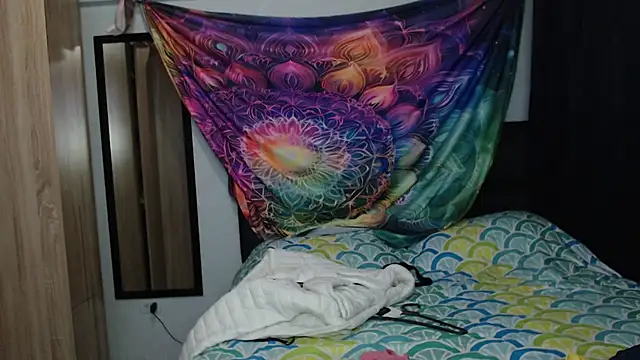 Alexxx andr4 online show from November 28, 11:41 pm